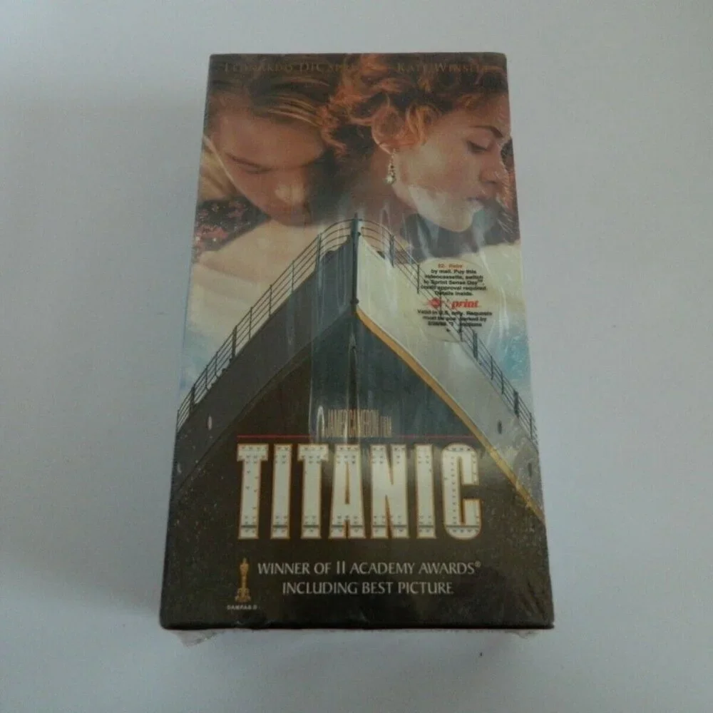 Titanic NEW Old Stock VHS 2 Tape Box Set THX Digitally Mastered NEW Sealed - Picture 1 of 4